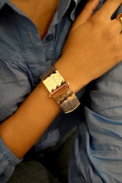 Bracelet Ceinture En Or Jaune Et Rubis -Castafiore Boutique IMG 5527 Grande 35327535 bc70 4d75 8c0c 2ecb2a44c383