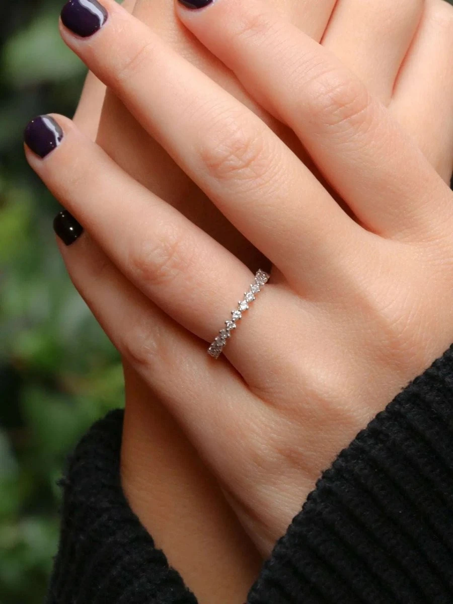 Alliance Américaine En Or Blanc Et Diamants 0,5 Ct 2 Alliance Américaine En Or Blanc Et Diamants 0,5 Ct – Image 2