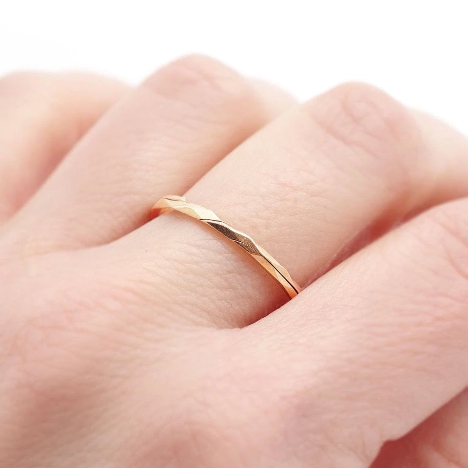 Bague Alliance Double Jumelles Biseautée En Or Jaune 2 Bague Alliance Double Jumelles Biseautée En Or Jaune – Image 2