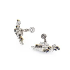 Boucles D'oreilles Clip CHAUMET En Or Blanc, Or Jaune, Platine, Saphirs Et Diamants -Castafiore Boutique avant premiere boucles doreilles clip chaumet en or blanc or jaune platine saphirs et diamants 595382