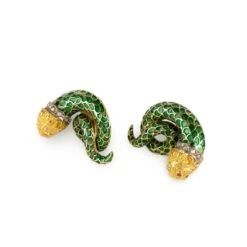Boucles D'oreilles Clip LALAOUNIS Serpents En Or Jaune, émail, Rubis Et Diamants 7 Boucles D'oreilles Clip LALAOUNIS Serpents En Or Jaune, émail, Rubis Et Diamants -Castafiore Boutique avant premiere boucles doreilles clip lalaounis serpents en or jaune email rubis et diamants 249132