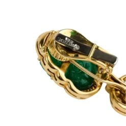 Boucles D'oreilles Pendantes DAVID WEBB Feuilles En Or Jaune, émeraudes Et Diamants 13 Boucles D'oreilles Pendantes DAVID WEBB Feuilles En Or Jaune, émeraudes Et Diamants -Castafiore Boutique avant premiere boucles doreilles pendantes david webb feuilles en or jaune emeraudes et diamants 393442