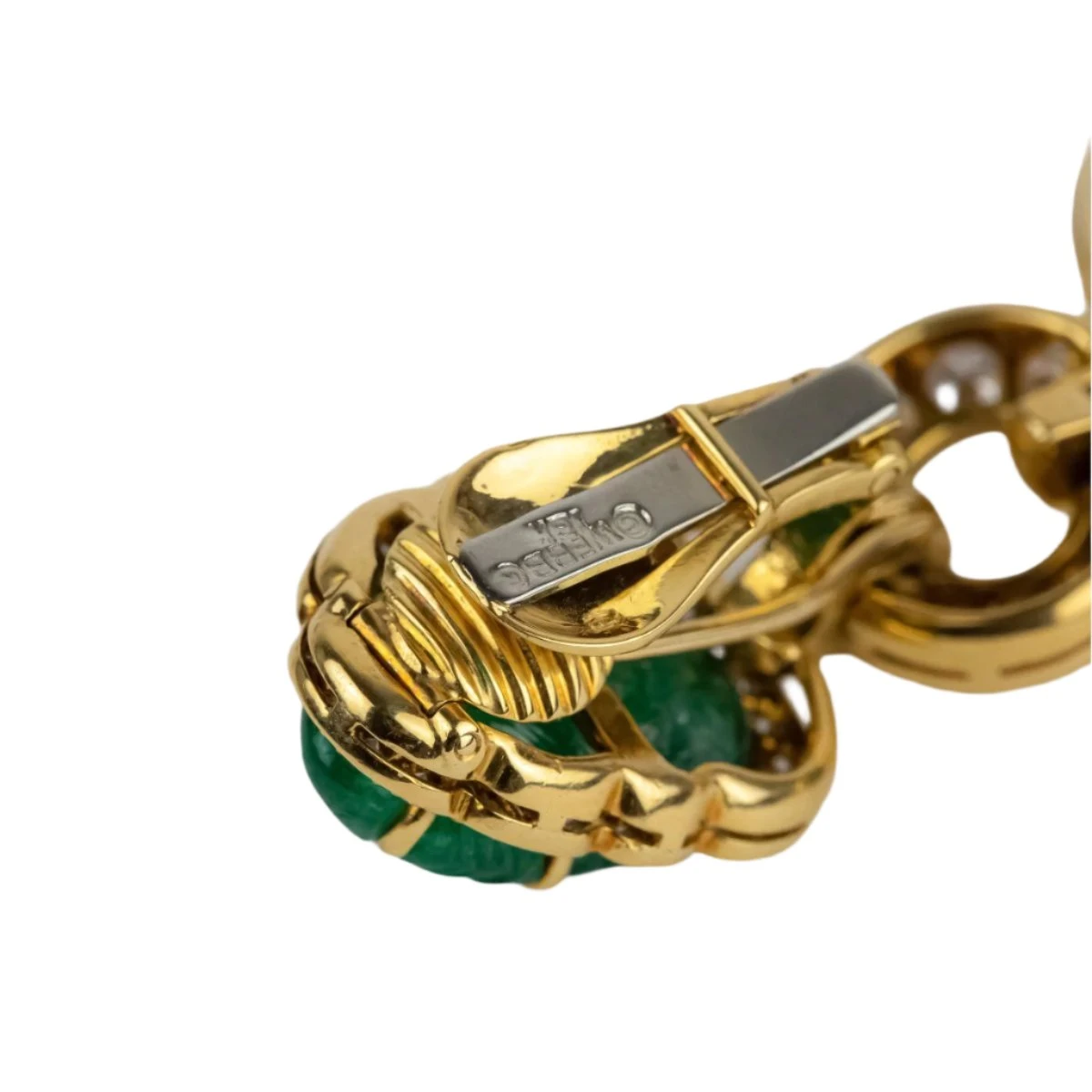 Boucles D'oreilles Pendantes DAVID WEBB Feuilles En Or Jaune, émeraudes Et Diamants 6 Boucles D'oreilles Pendantes DAVID WEBB Feuilles En Or Jaune, émeraudes Et Diamants – Image 6