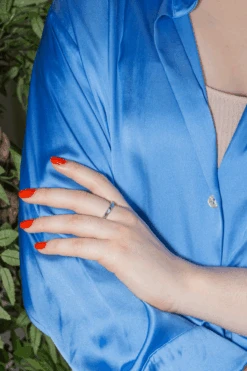 Bague Alliance CARTIER "Lanières" En Or Blanc 7 Bague Alliance CARTIER "Lanières" En Or Blanc -Castafiore Boutique bague alliance cartier lanieres en or blanc 555937