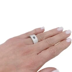 Miller Bague Alliance CARTIER "Love" En Or Blanc Et Diamants -Castafiore Boutique bague alliance cartier love en or blanc et diamants 882678