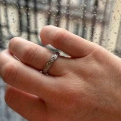 Bague Alliance En Platine Et Diamants -Castafiore Boutique bague alliance en platine et diamants 367434