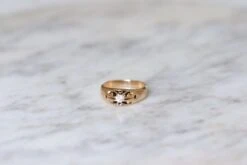 Bague Ancienne Jonc Or Rose Et Diamant 10 Bague Ancienne Jonc Or Rose Et Diamant -Castafiore Boutique bague ancienne jonc or rose et diamant 297473