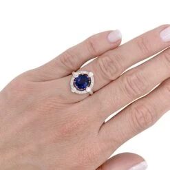 Miller Bague Années 1920, Saphir Ceylan, Diamants Taille Ancienne 15 Miller Bague Années 1920, Saphir Ceylan, Diamants Taille Ancienne -Castafiore Boutique bague annees 1920 saphir ceylan diamants taille ancienne 983304