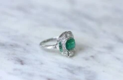 Bague Art Déco émeraude 1,30 Ct Et Diamants -Castafiore Boutique bague art deco emeraude 130 ct et diamants 621193