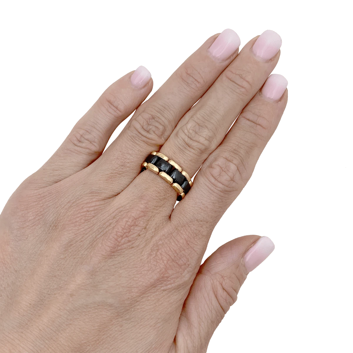 Miller Bague Bandeau CHANEL "Ultra" Or Jaune Et Céramique 2 Miller Bague Bandeau CHANEL "Ultra" Or Jaune Et Céramique – Image 2