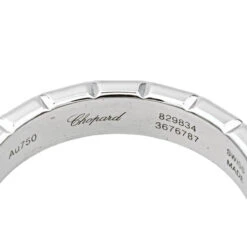 Bague Bandeau CHOPARD "Ice Cube" En Or Blanc 12 Bague Bandeau CHOPARD "Ice Cube" En Or Blanc -Castafiore Boutique bague bandeau chopard ice cube en or blanc 7256907