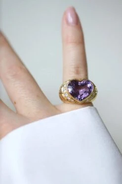 Bague Boule Coeur Améthyste Et Diamants Sur Or Jaune 19 Bague Boule Coeur Améthyste Et Diamants Sur Or Jaune -Castafiore Boutique bague boule coeur amethyste et diamants sur or jaune 198813