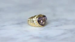 Bague Boule Coeur Améthyste Et Diamants Sur Or Jaune 16 Bague Boule Coeur Améthyste Et Diamants Sur Or Jaune -Castafiore Boutique bague boule coeur amethyste et diamants sur or jaune 324782