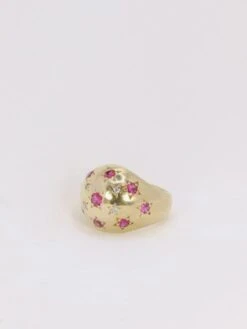 Bague Boule Vintage En Or Jaune, Rubis Et Diamants -Castafiore Boutique bague boule vintage en or jaune rubis et diamants 607935