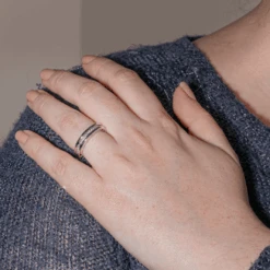 Bague BULGARI "B.Zero 1" En Or Blanc Et Diamants -Castafiore Boutique bague bulgari bzero 1 en or blanc et diamants 459334