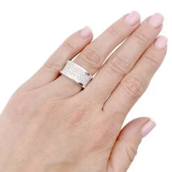 Miller Bague BULGARI "B.Zero1" En Or Blanc Et Diamants. -Castafiore Boutique bague bulgari bzero1 en or blanc et diamants 831674