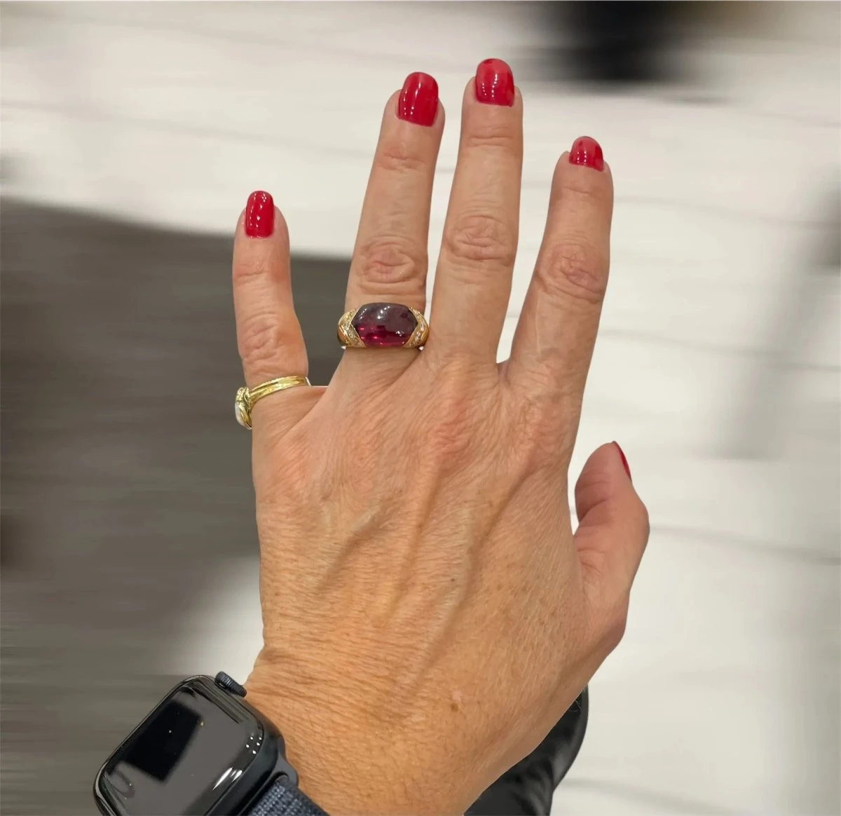 Bague BULGARI En Or Jaune Et Tourmaline Rose 2 Bague BULGARI En Or Jaune Et Tourmaline Rose – Image 2