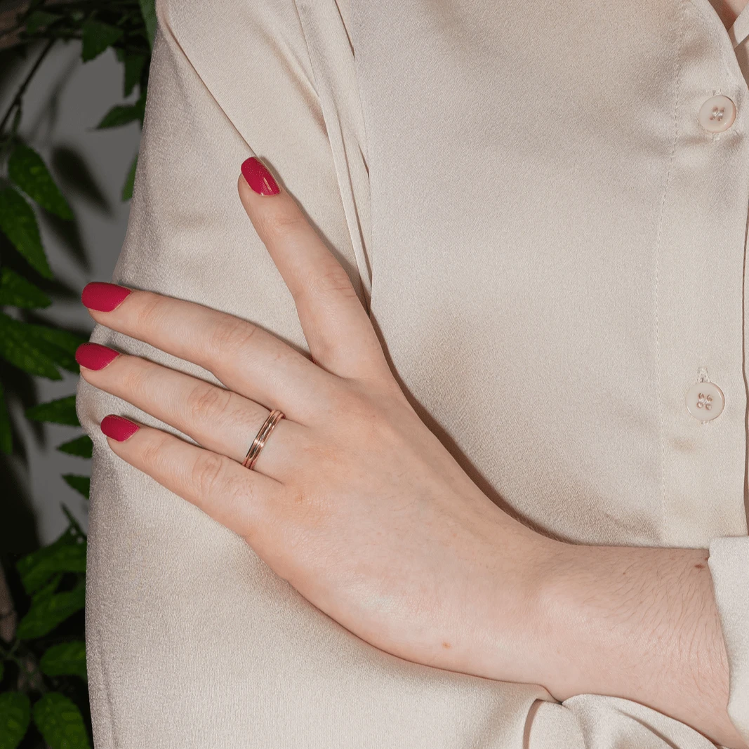 Bague CARTIER Alliance En Or Jaune, Rose Et Blanc 2 Bague CARTIER Alliance En Or Jaune, Rose Et Blanc – Image 2