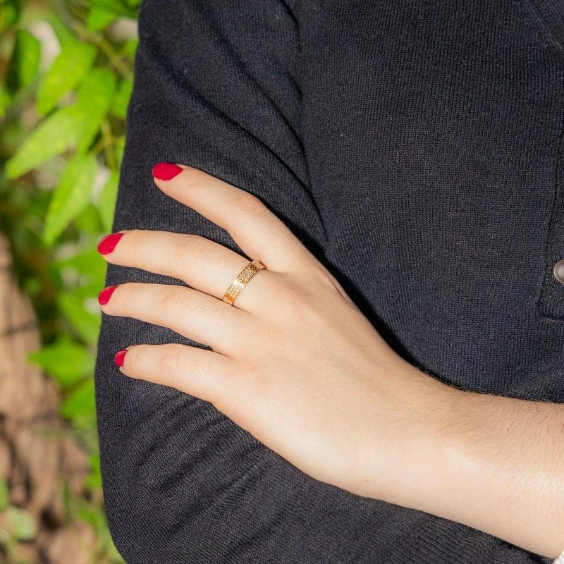 Bague Alliance CARTIER "Love" En Or Jaune Et Diamants 2 Bague Alliance CARTIER "Love" En Or Jaune Et Diamants – Image 2