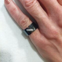 Bague CHAUMET, "Lien" En Or Blanc, Céramique Et Diamants 8 Bague CHAUMET, "Lien" En Or Blanc, Céramique Et Diamants -Castafiore Boutique bague chaumet lien en or blanc ceramique et diamants 418527