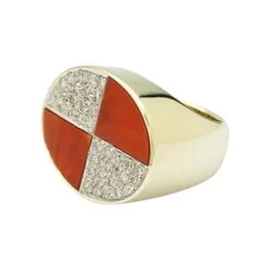 Miller Bague Chevalière En Or Jaune, Or Blanc, Corail Et Diamants -Castafiore Boutique bague chevaliere en or jaune or blanc corail et diamants 186781