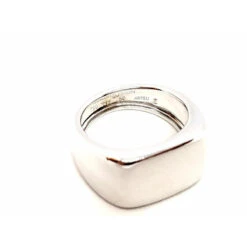 Bague Chevalière MAUBOUSSIN "Grande Cocotte" En Or Blanc 10 Bague Chevalière MAUBOUSSIN "Grande Cocotte" En Or Blanc -Castafiore Boutique bague chevaliere mauboussin grande cocotte en or blanc 525119