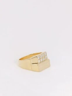 Bague Chevalière Vintage En Or Et Diamants -Castafiore Boutique bague chevaliere vintage en or et diamants 620022