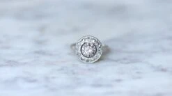 Bague Cible Ronde Art Déco Diamants 12 Bague Cible Ronde Art Déco Diamants -Castafiore Boutique bague cible ronde art deco diamants 771632