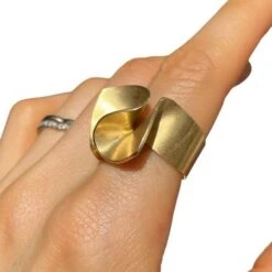 Bague Cocktail En Or Jaune -Castafiore Boutique bague cocktail en or jaune 165281