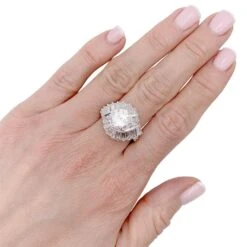 Miller Bague Cocktail En Platine Et Diamants -Castafiore Boutique bague cocktail en platine et diamants 720918