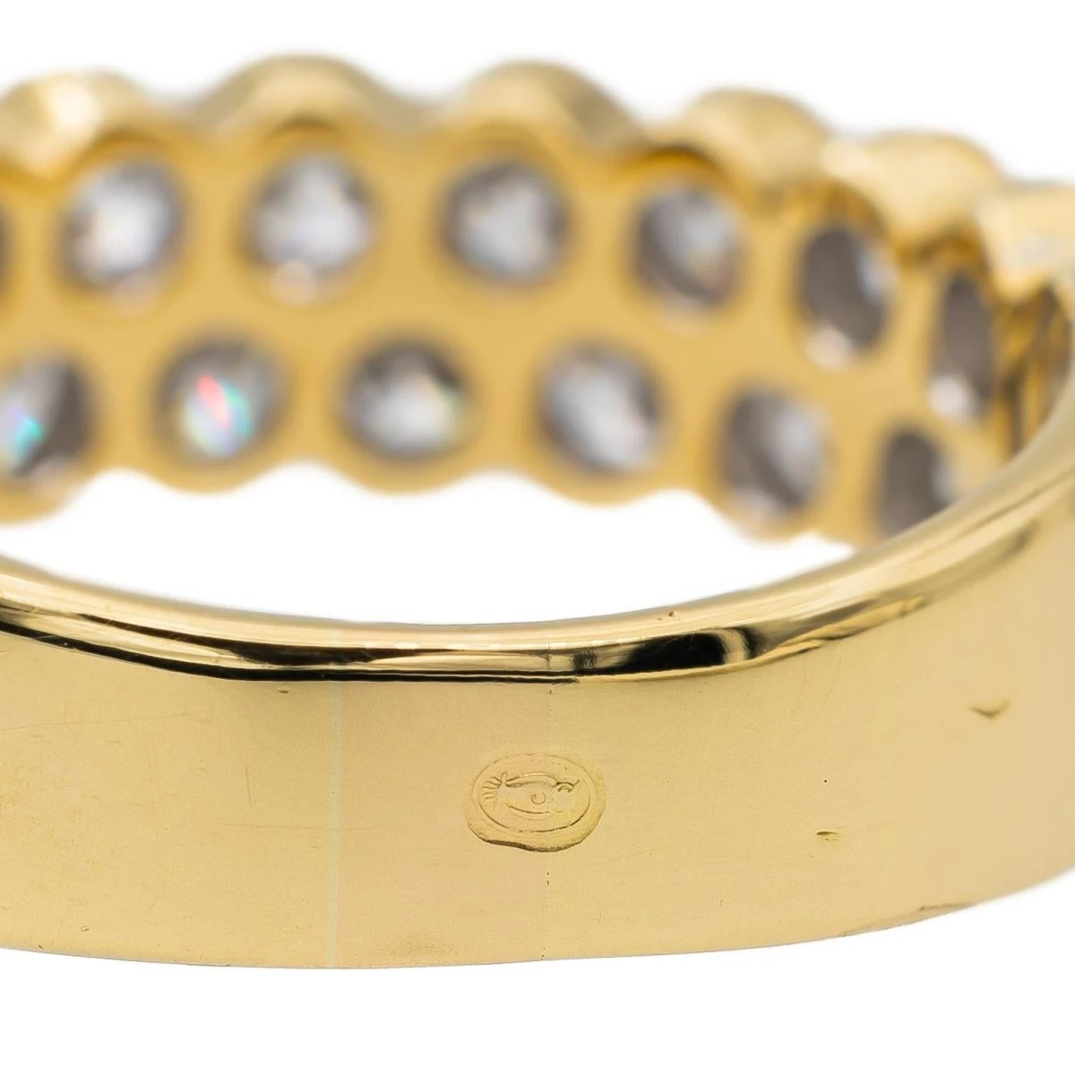 Bague Demi Alliance En Or Jaune, Blanc, Et Diamant 6 Bague Demi Alliance En Or Jaune, Blanc, Et Diamant – Image 6