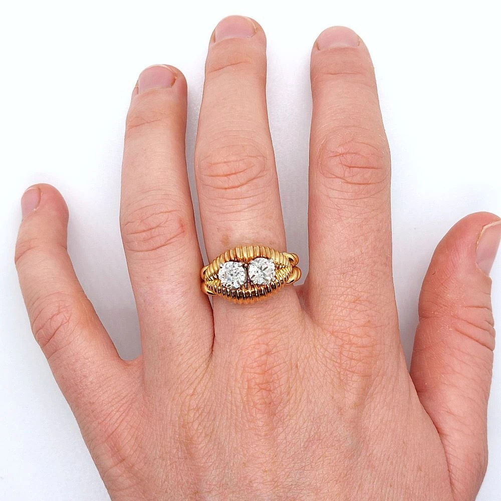 Bague Diamants « Rocaille » En Or Jaune Et Diamants 2 Bague Diamants « Rocaille » En Or Jaune Et Diamants – Image 2