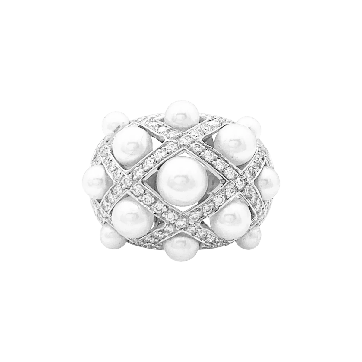Miller Bague Dôme CHANEL "Baroque" En Or Blanc, Perles Et Diamants 1 Miller Bague Dôme CHANEL "Baroque" En Or Blanc, Perles Et Diamants