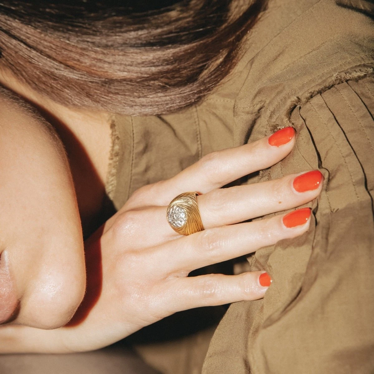 Bague Dôme En Or Jaune, Platine Et Diamants 2 Bague Dôme En Or Jaune, Platine Et Diamants – Image 2