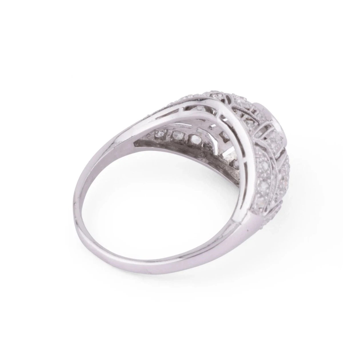 Bague Dôme En Platine Et Diamant 4 Bague Dôme En Platine Et Diamant – Image 4