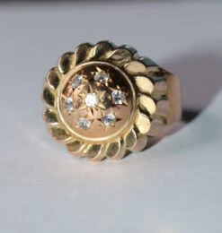 Bague Dôme Rétro En Or Jaune 11 Bague Dôme Rétro En Or Jaune -Castafiore Boutique bague dome retro en or jaune 680290