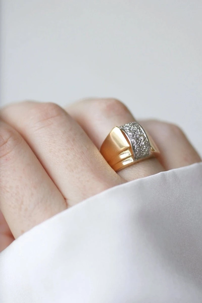 Bague Dome Tank Diamants, Or Et Platine 2 Bague Dome Tank Diamants, Or Et Platine – Image 2