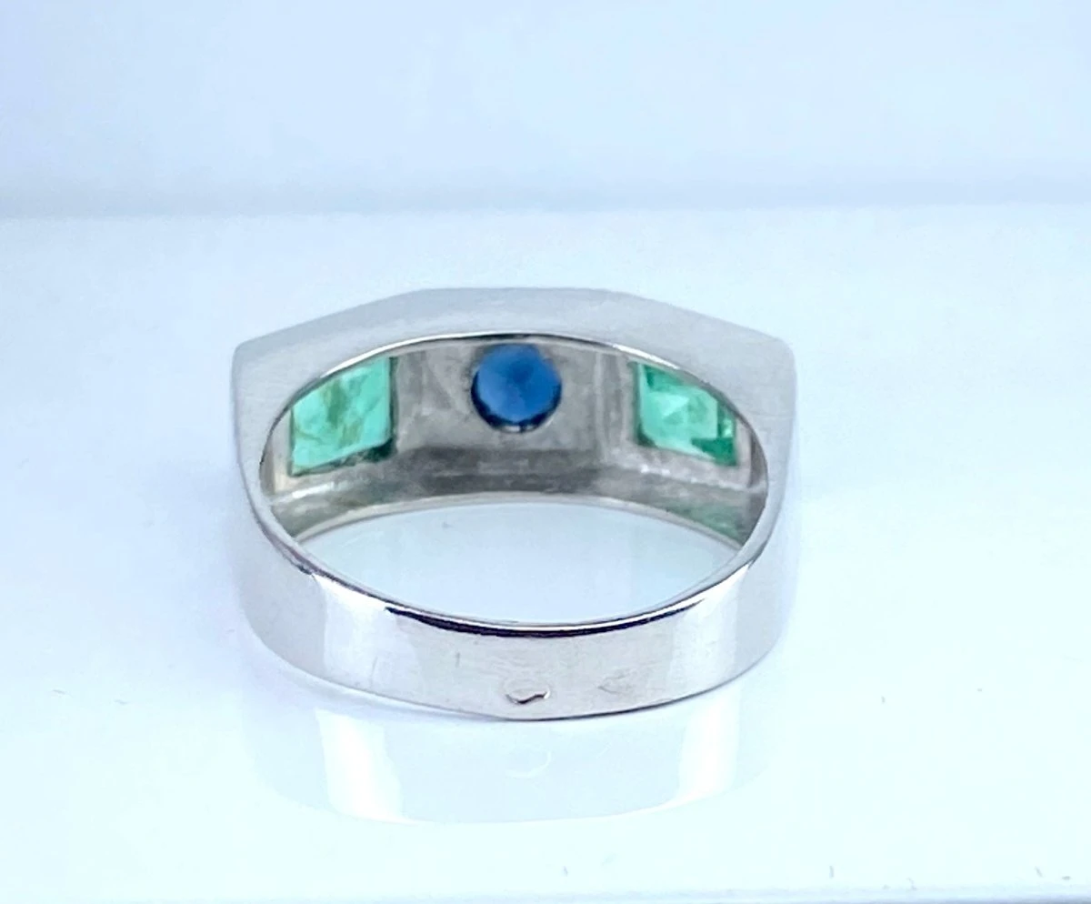 Bague En Or Blanc 18 Carats En Saphir Et émeraudes, Vers 1930 5 Bague En Or Blanc 18 Carats En Saphir Et émeraudes, Vers 1930 – Image 5