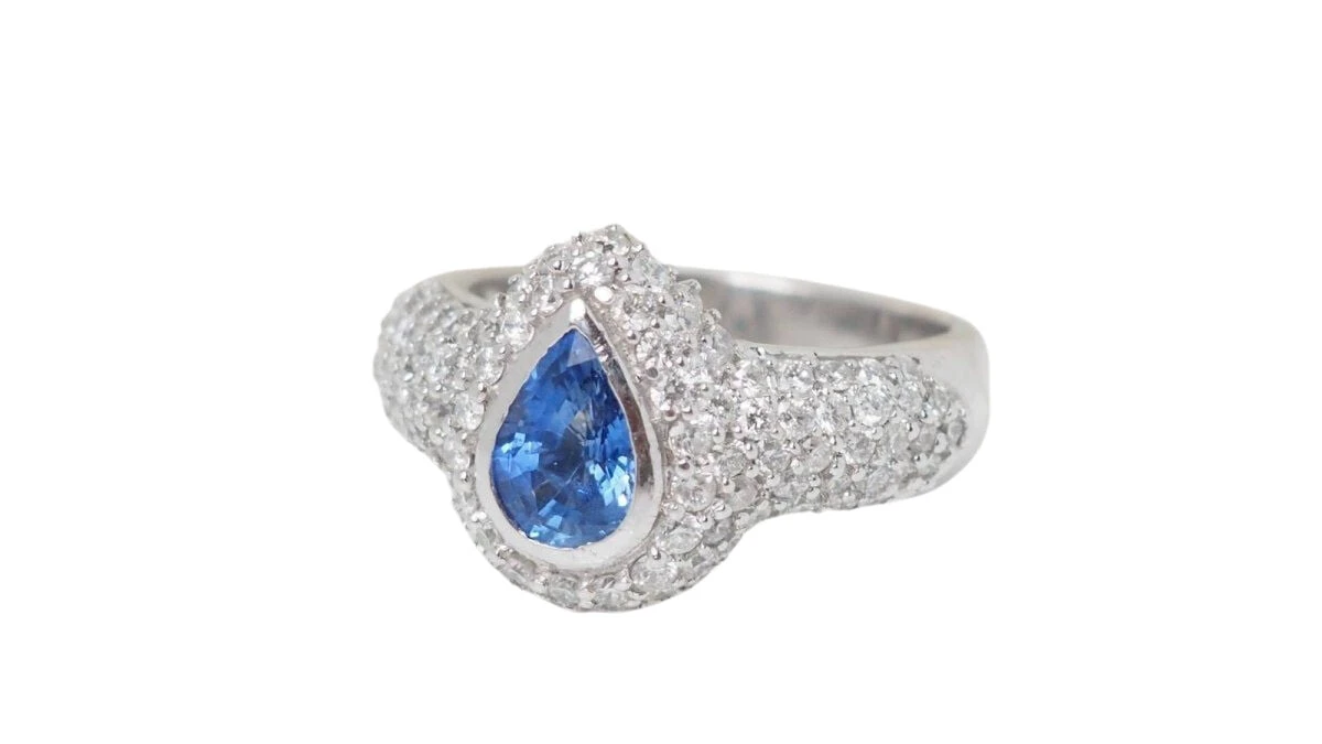 Bague En Or Blanc, Saphir De Ceylan Et Diamants 5 Bague En Or Blanc, Saphir De Ceylan Et Diamants – Image 5