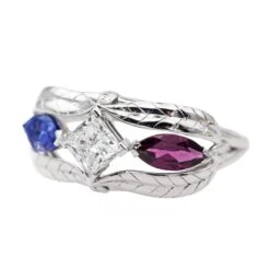 Bague En Or Blanc, Tanzanite, Grenat Et Diamant -Castafiore Boutique bague en or blanc tanzanite grenat et diamant 849357
