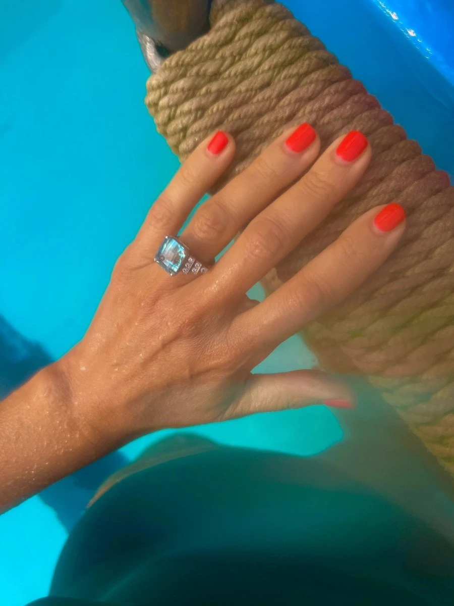 Bague En Or Gris Et Aigue-marine 9 Bague En Or Gris Et Aigue-marine – Image 9