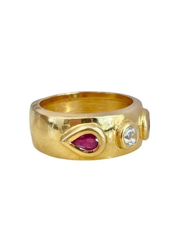 Bague En Or Jaune 18k Rubis Et Diamant 3 Bague En Or Jaune 18k Rubis Et Diamant – Image 3