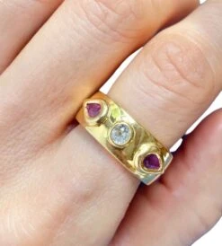 Bague En Or Jaune 18k Rubis Et Diamant 7 Bague En Or Jaune 18k Rubis Et Diamant -Castafiore Boutique bague en or jaune 18k rubis et diamant 778317