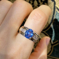 Bague En Or Jaune Et Blanc, Saphir Et Diamants -Castafiore Boutique bague en or jaune et blanc 18k saphir et diamants 779012