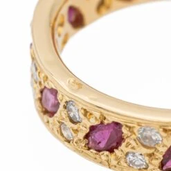 Bague Jonc En Or Jaune, Grenats Et Diamants -Castafiore Boutique bague en or jaune grenats et diamants 216750