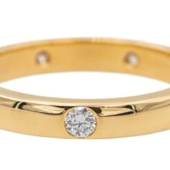 Bague En Or Jaune Pavée De Diamants -Castafiore Boutique bague en or jaune pavee de diamants 738300