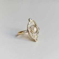 Bague En Or Jaune, Platine, Perle Et Diamants -Castafiore Boutique bague en or jaune platine perle et diamants 345762