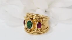 Bague En Or Jaune Rubis Et Pierre Verte -Castafiore Boutique bague en or jaune rubis et pierre verte 752368