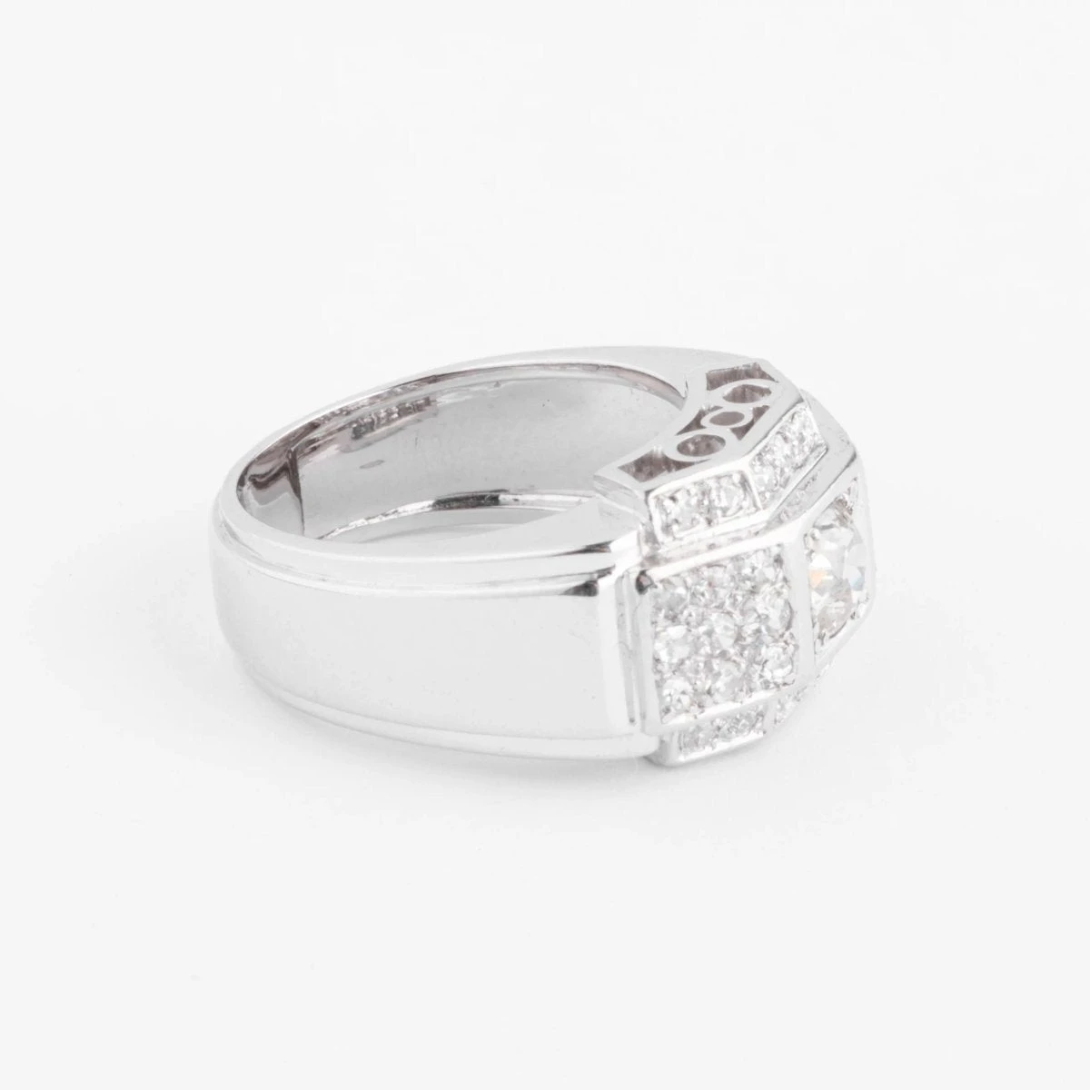 Bague En Platine Et Diamants à Gradins 3 Bague En Platine Et Diamants à Gradins – Image 3