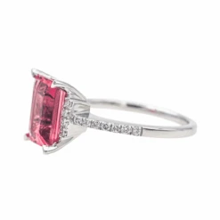Bague Entourage En Or Blanc, Tourmaline Et Diamants 10 Bague Entourage En Or Blanc, Tourmaline Et Diamants -Castafiore Boutique bague entourage en or blanc tourmaline et diamants 6204382